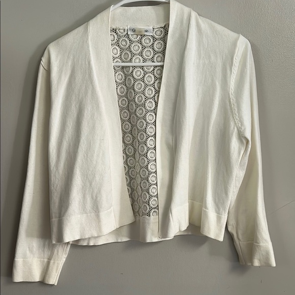 Elegant White Women's Sweater - Picture 1 of 4